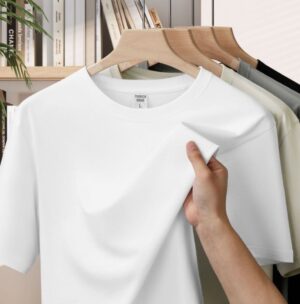 WhatsApp Image 2026-03-17 at 12.32.41 Camisetas Básicas Blanca